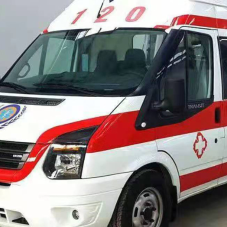 东路镇非急救护送病人转院租赁救护车的优缺点对比